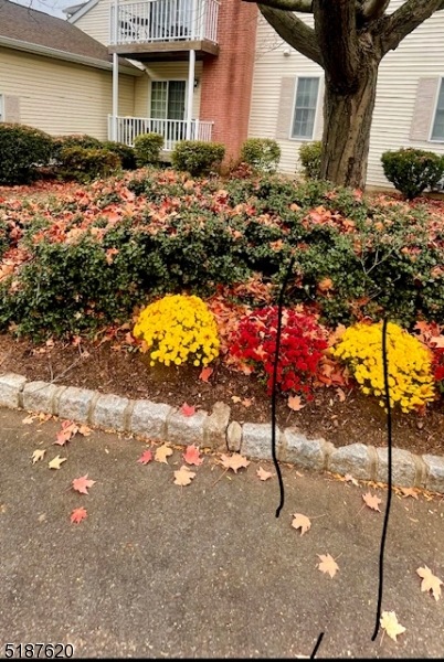 371 Potomac Dr, Basking Ridge, NJ 07920 - photo 1