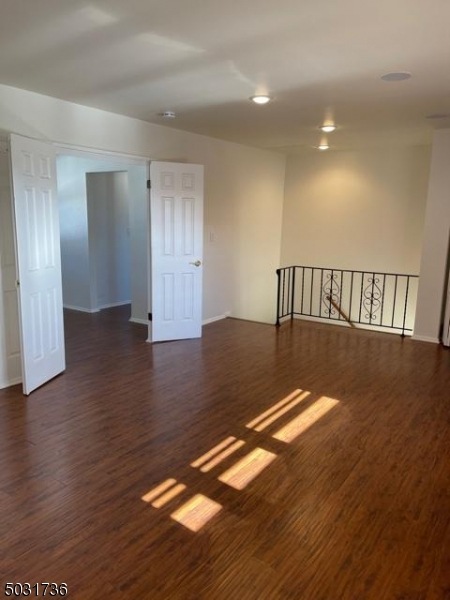 54 Knox Terrace unit 2A, Wayne, NJ 07470 - photo 1