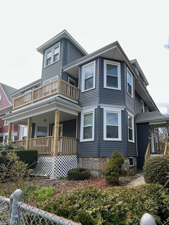 121 Glenway St unit 123, Dorchester, MA 02121 - photo 1