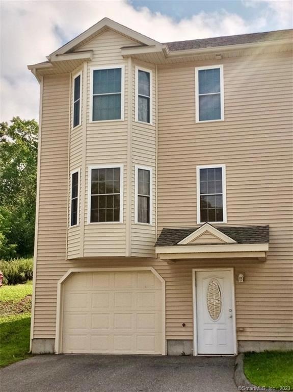 67 Corning Rd unit 30, Norwich, CT 06360 - photo 1