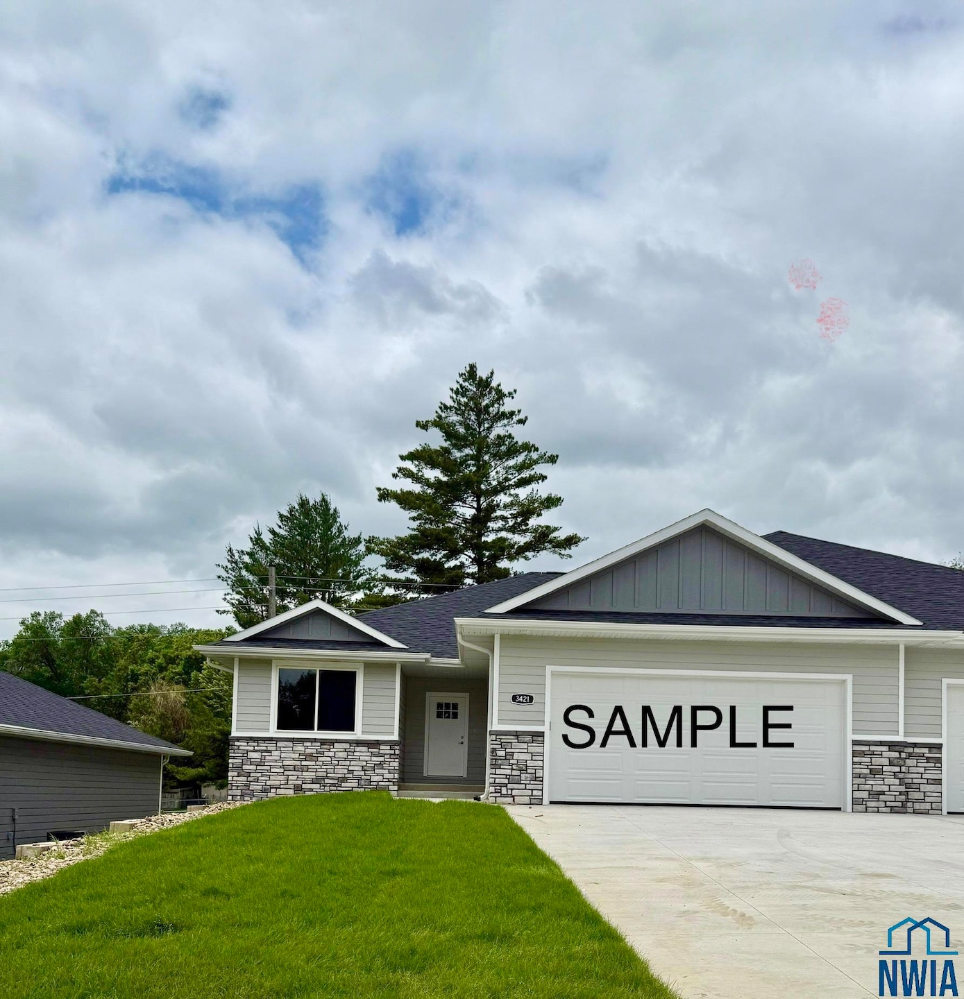 3431 Lafayette St, Sioux City, IA 51104 - photo 1