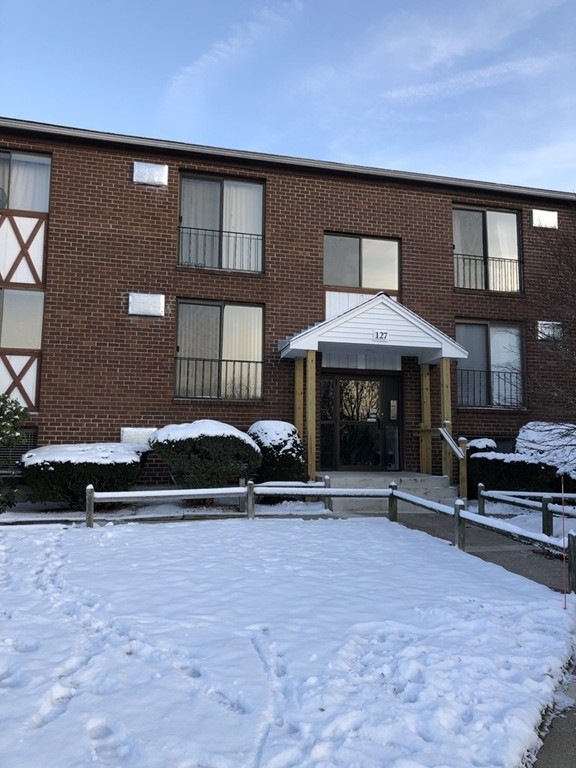 127 King St unit 209, Franklin, MA 02038 - photo 1