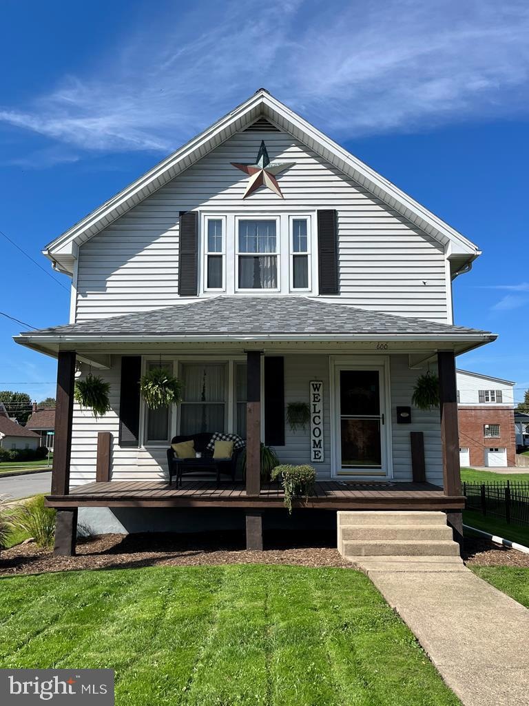 600 N Market St, Selinsgrove, PA 17870 - photo 1