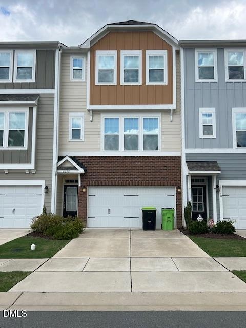 2872 Macintosh Woods Apex -- 1