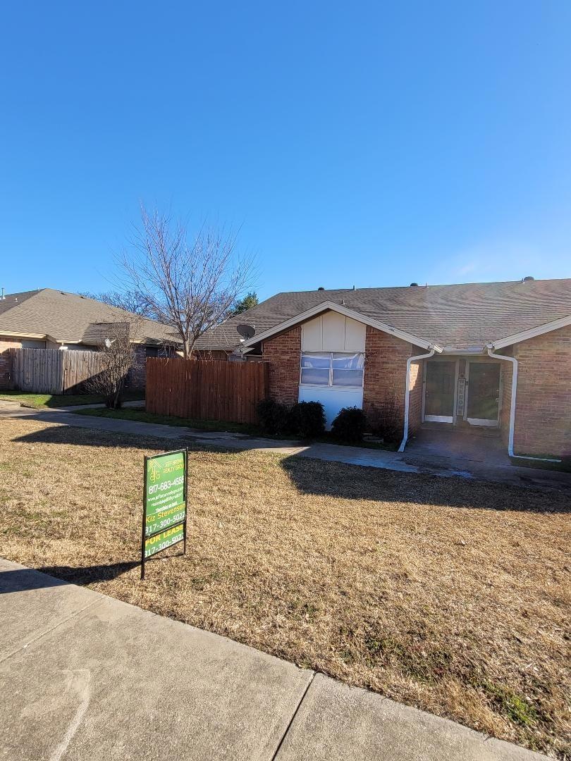 750 E Pecan St, Hurst, TX 76053 - photo 1