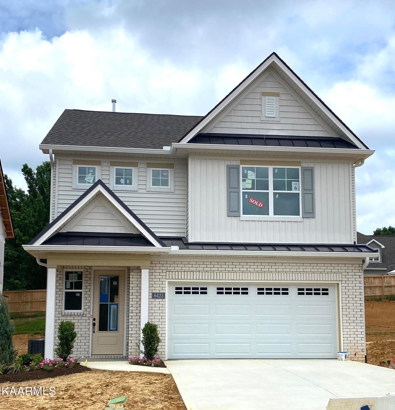 8335349A-439A-47E6-8EA5-BE45C1D00757