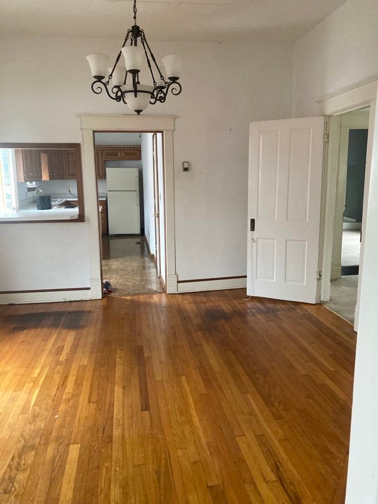 701 Whitthorne St, Shelbyville, TN 37160 - photo 1