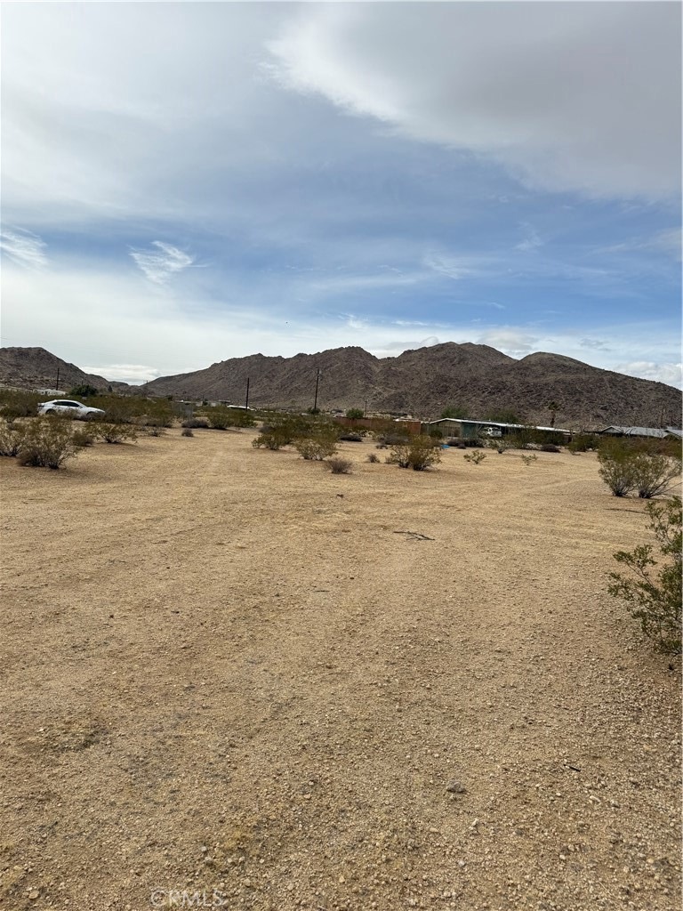 0 Avenida Del Sol unit JT25057735, Joshua Tree, CA 92252 - photo 1