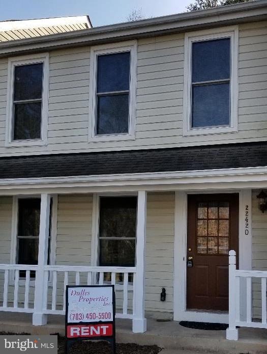 22420 Stablehouse Dr, Sterling, VA 20164 - photo 1