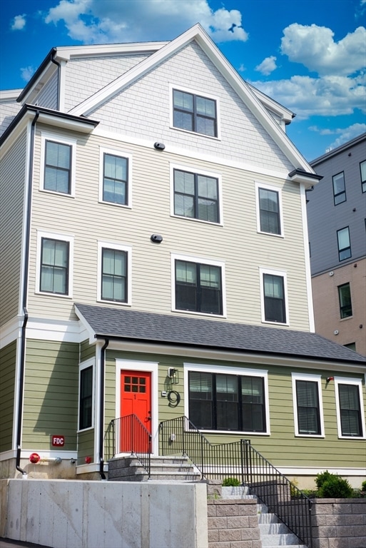 9 Everett St, Allston, MA 02134 - photo 1