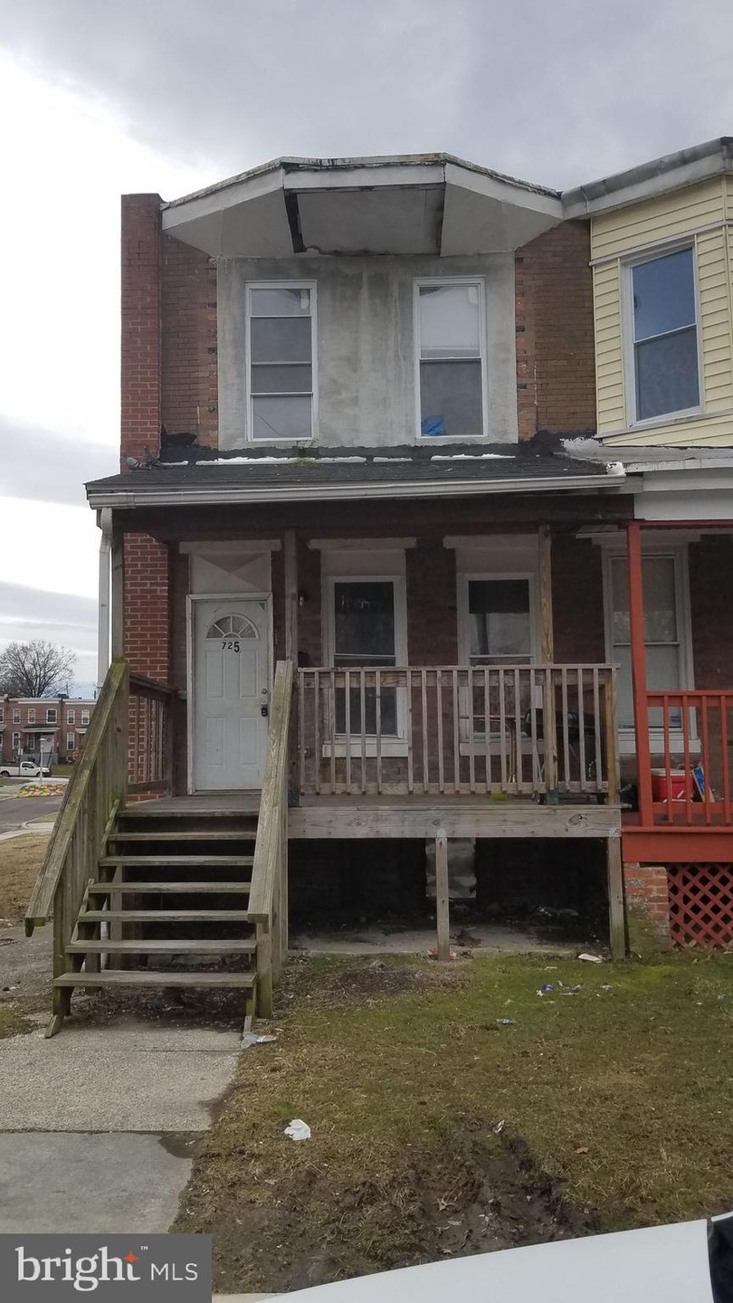 725 Glenwood Ave, Baltimore, MD 21212 - photo 1