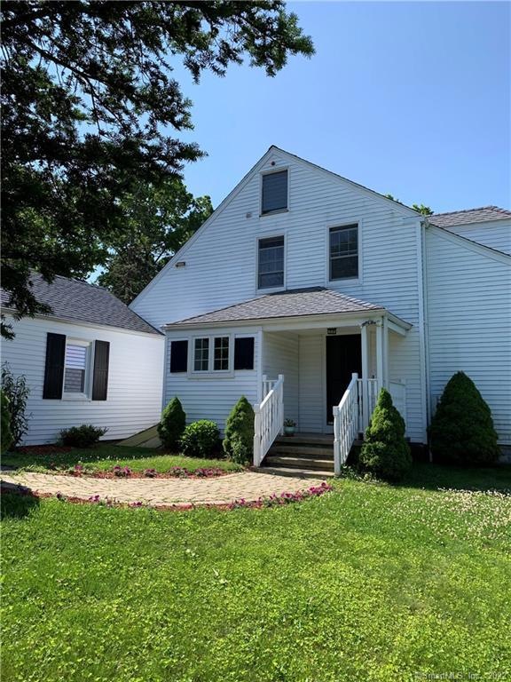 1330 Brooklawn Ave, Bridgeport, CT 06604 - photo 1