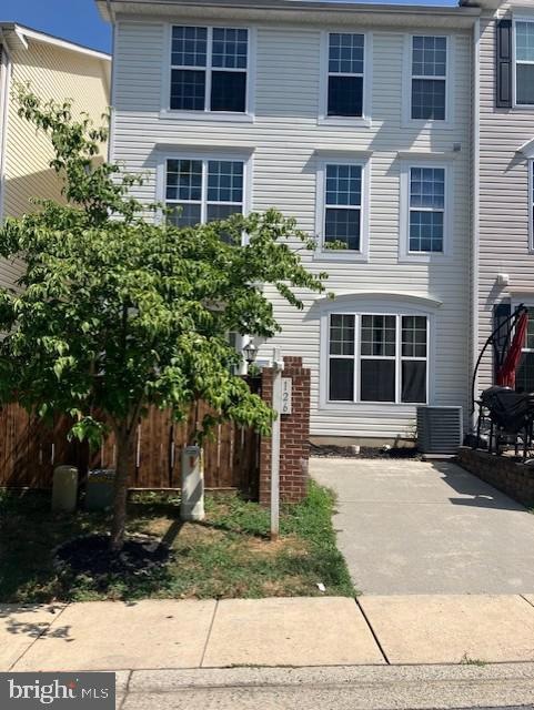 126 Mountain Creek Cir, Frederick, MD 21702 - photo 1