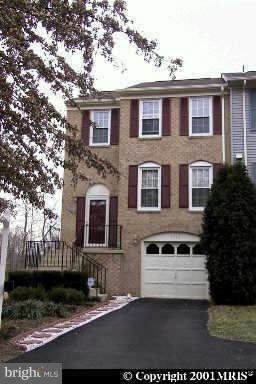 7717 Jewelweed Ct, Springfield, VA 22152 - photo 1