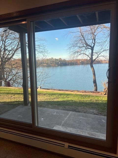 30675 Park St unit 101, Lindstrom, MN 55045 - photo 1