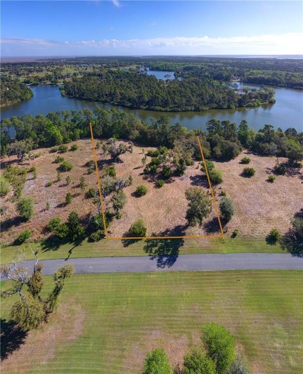 29 Logan Cir, Saint Simons Island, GA 31522 - photo 1