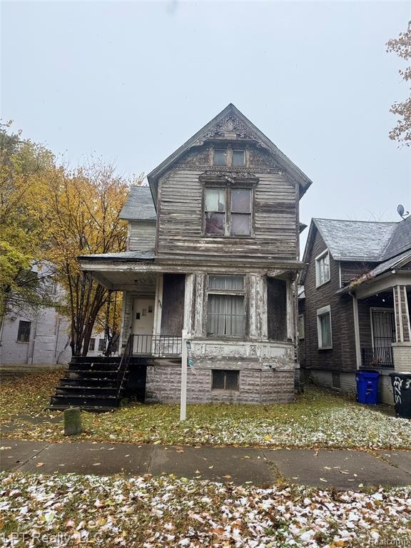 3740 Greusel St, Detroit, MI 48210 - photo 1