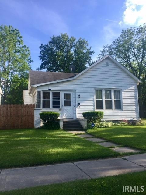 213 W Garfield Ave, Elkhart, IN 46516 - photo 1