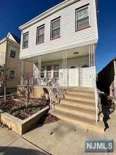 7-9 Knickerbocker Ave unit 1, Paterson, NJ 07503 - photo 1