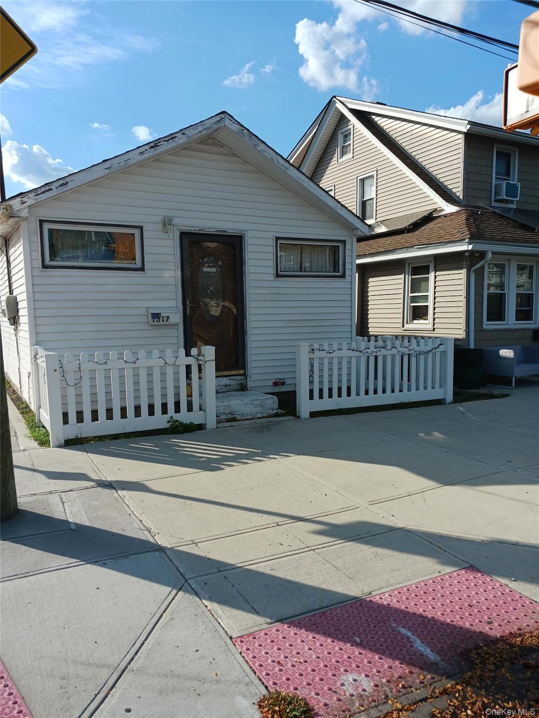 1317 Cross Bay Blvd, Broad Channel, NY 11693 - photo 1