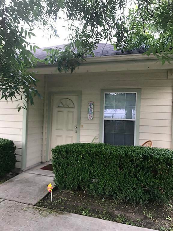 7210 Edna St unit A, Houston, TX 77087 - photo 1