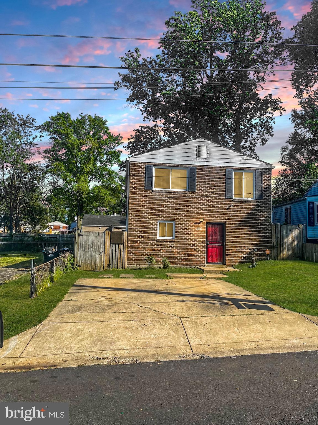 924 Elfin Ave, Capitol Heights, MD 20743 - photo 1