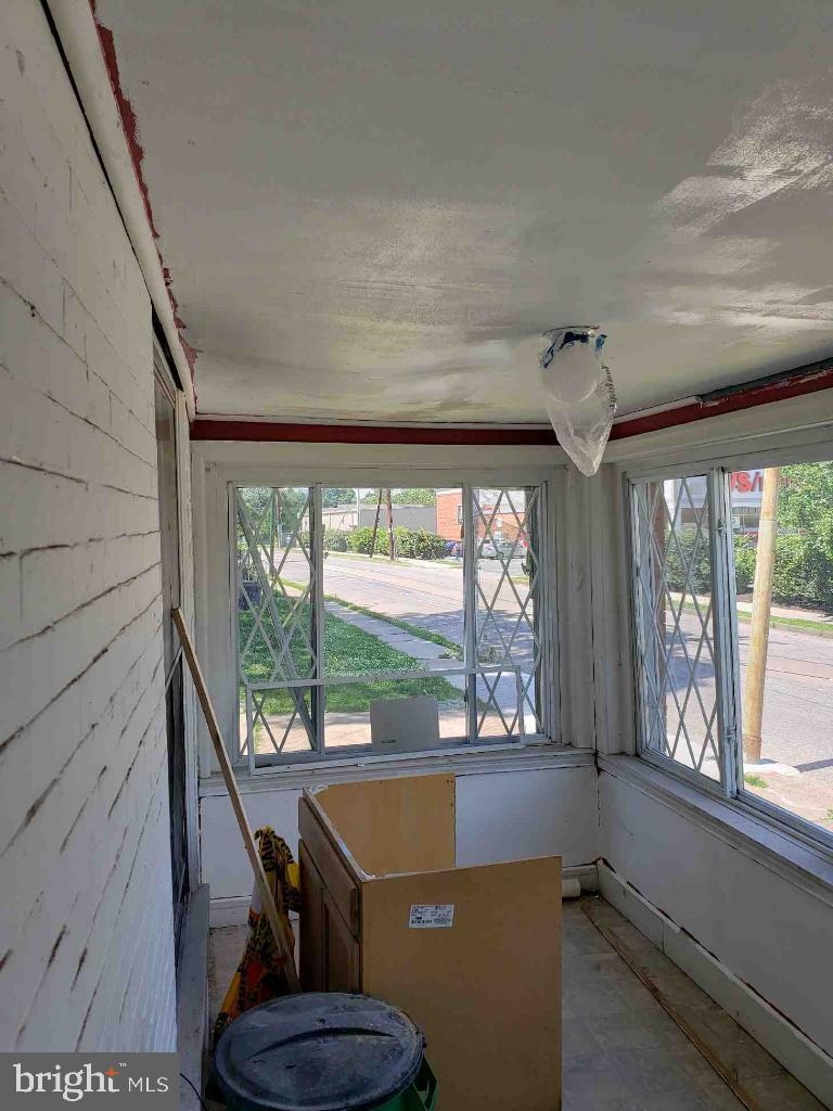 906 Cedar Ave, Darby, PA 19023 - photo 1