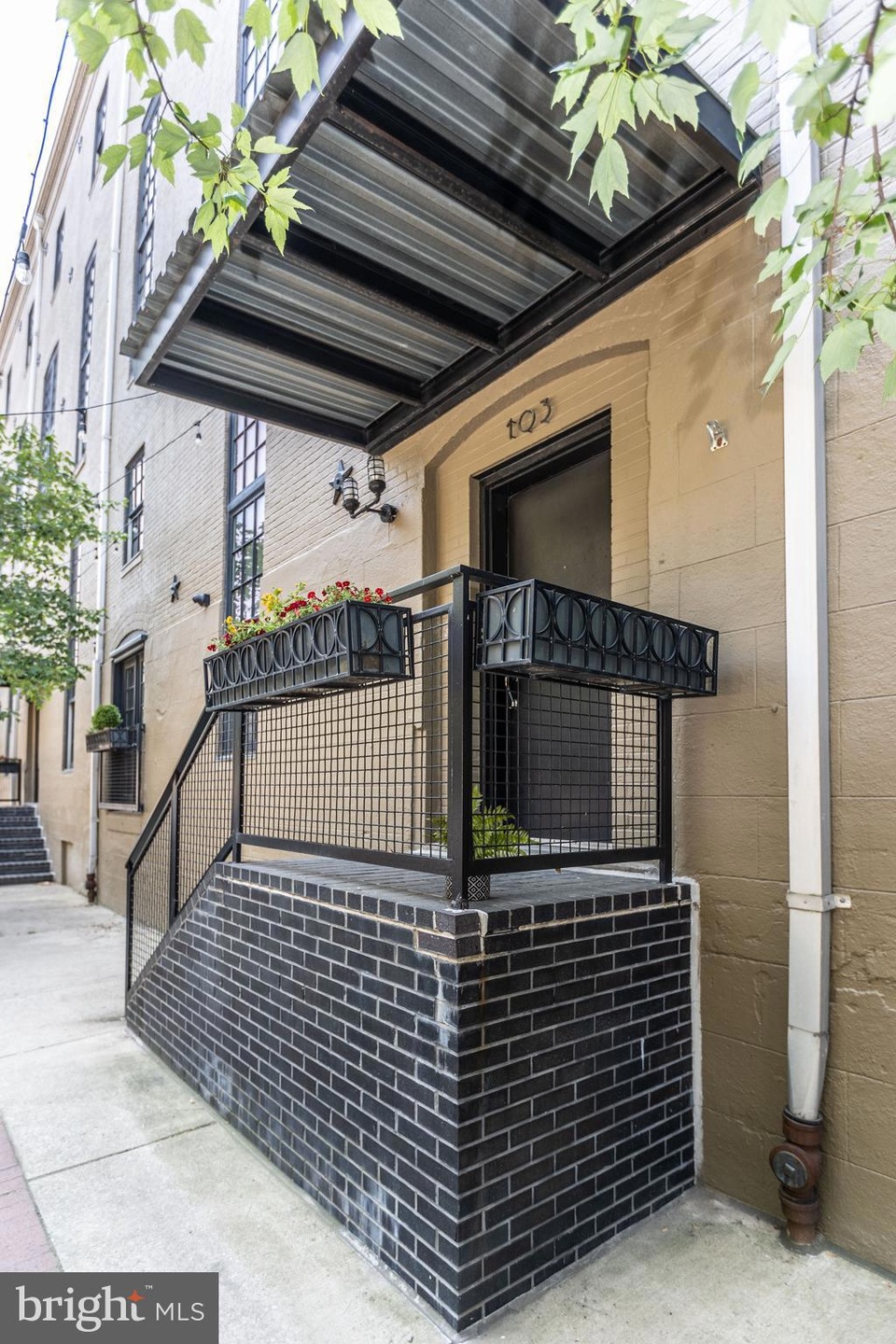 1220 Bank St unit 103, Baltimore, MD 21202 - photo 1