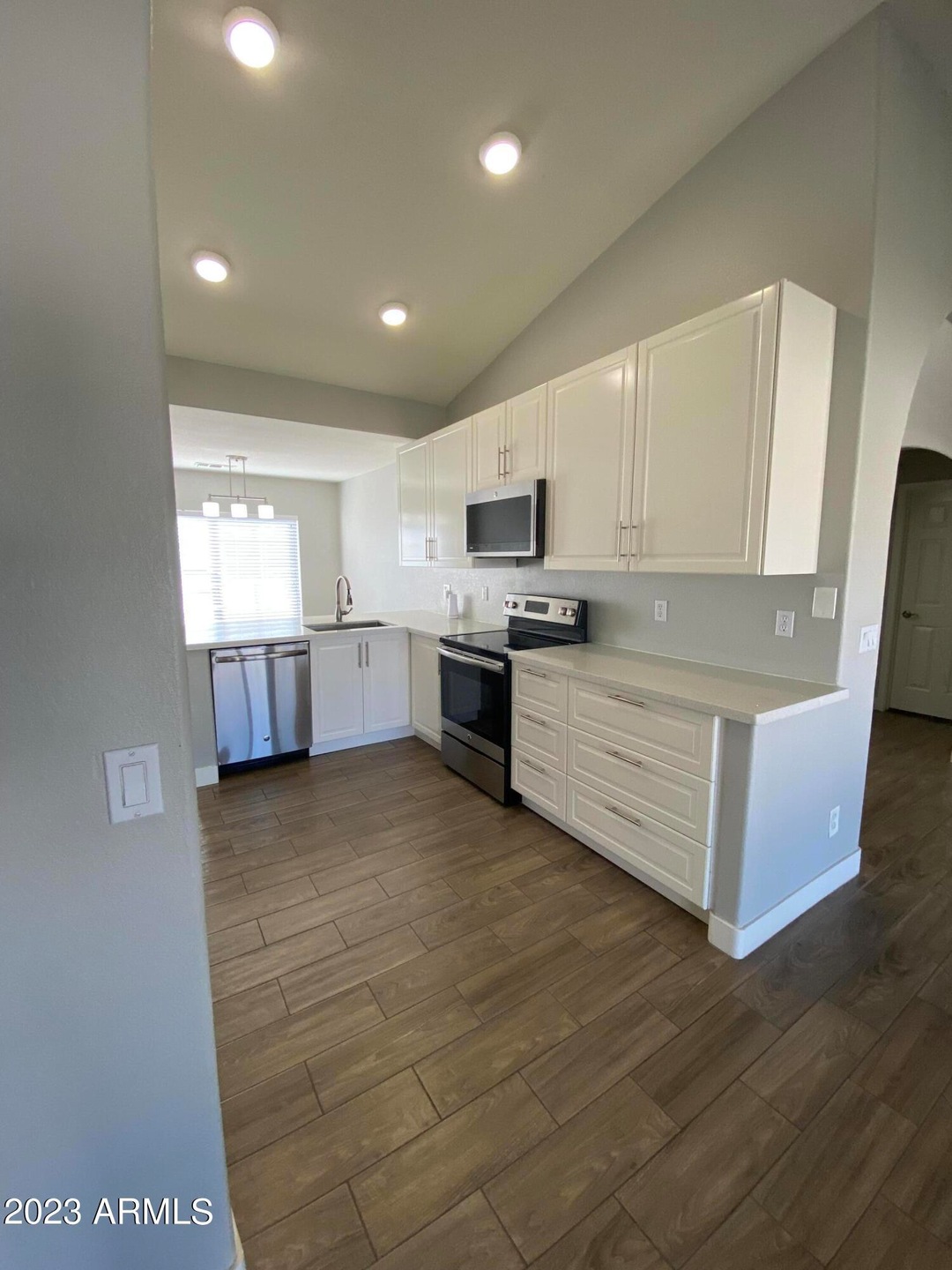 762 W Folley St, Chandler, AZ 85225 - photo 1