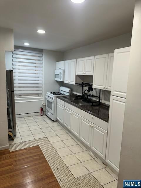 900 River Rd unit 2A, Edgewater, NJ 07020 - photo 1