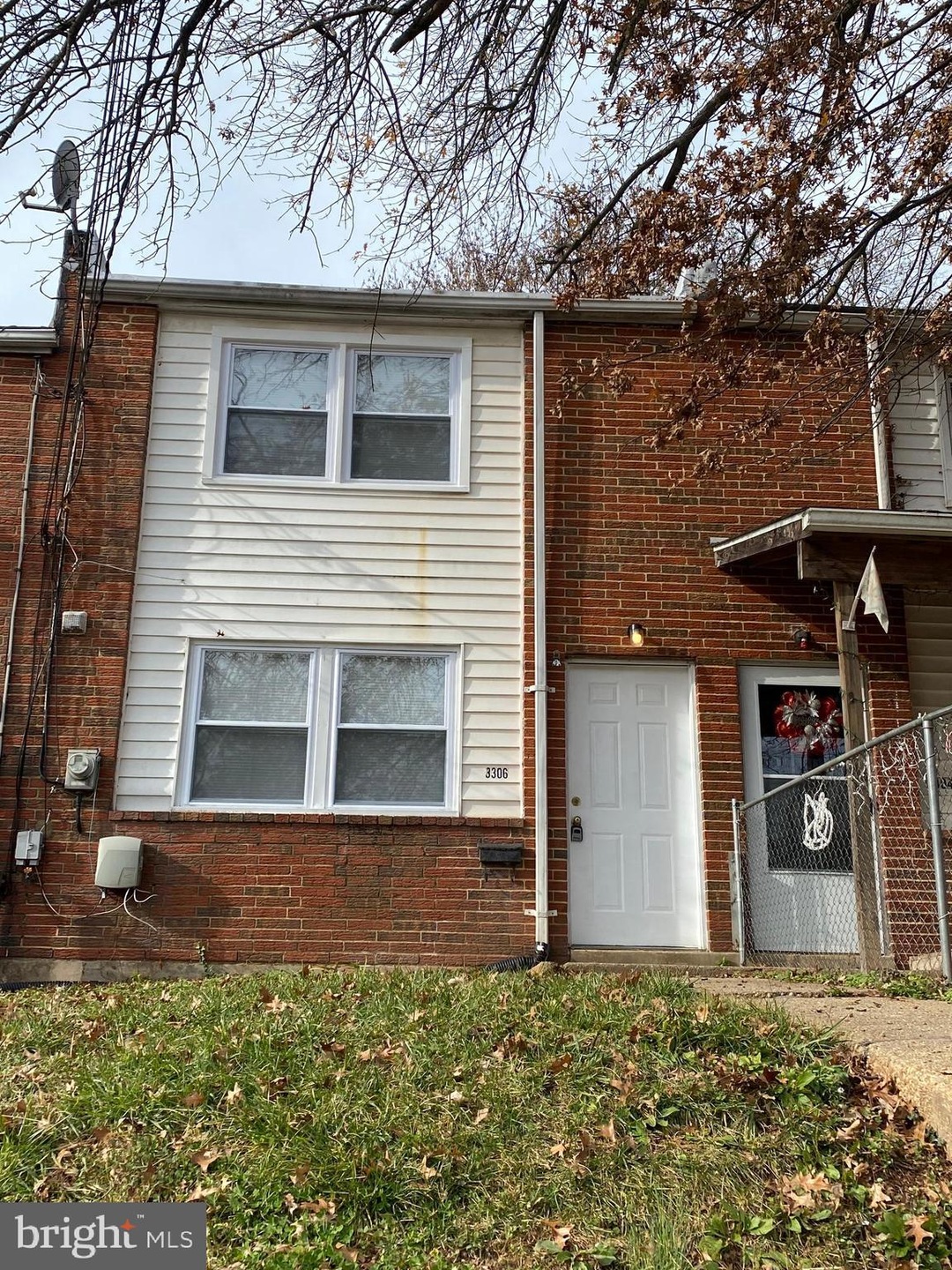 3306 Kessler Ct, Halethorpe, MD 21227 - photo 1