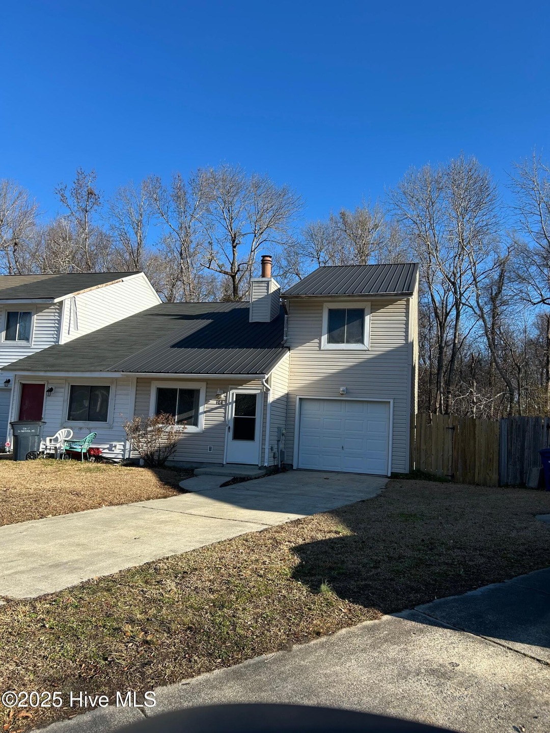 108 N Onsville Place, Jacksonville, NC 28546 - photo 1