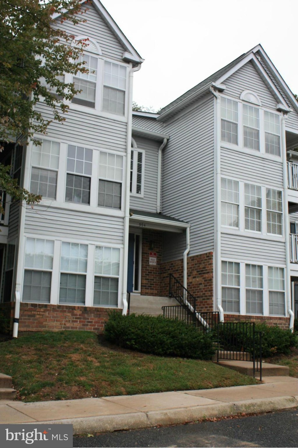 904 Cedar Crest Ct, Edgewood, MD 21040 - photo 1