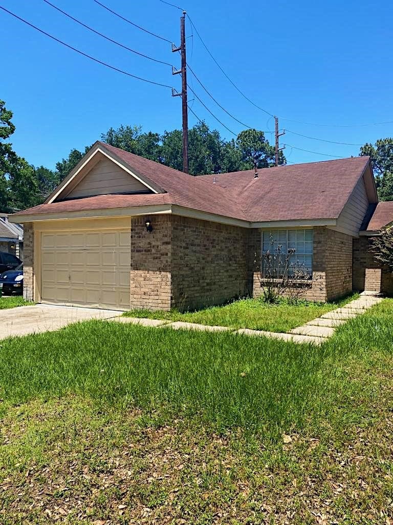 8658 Pine Falls Dr, Houston, TX 77095 - photo 1