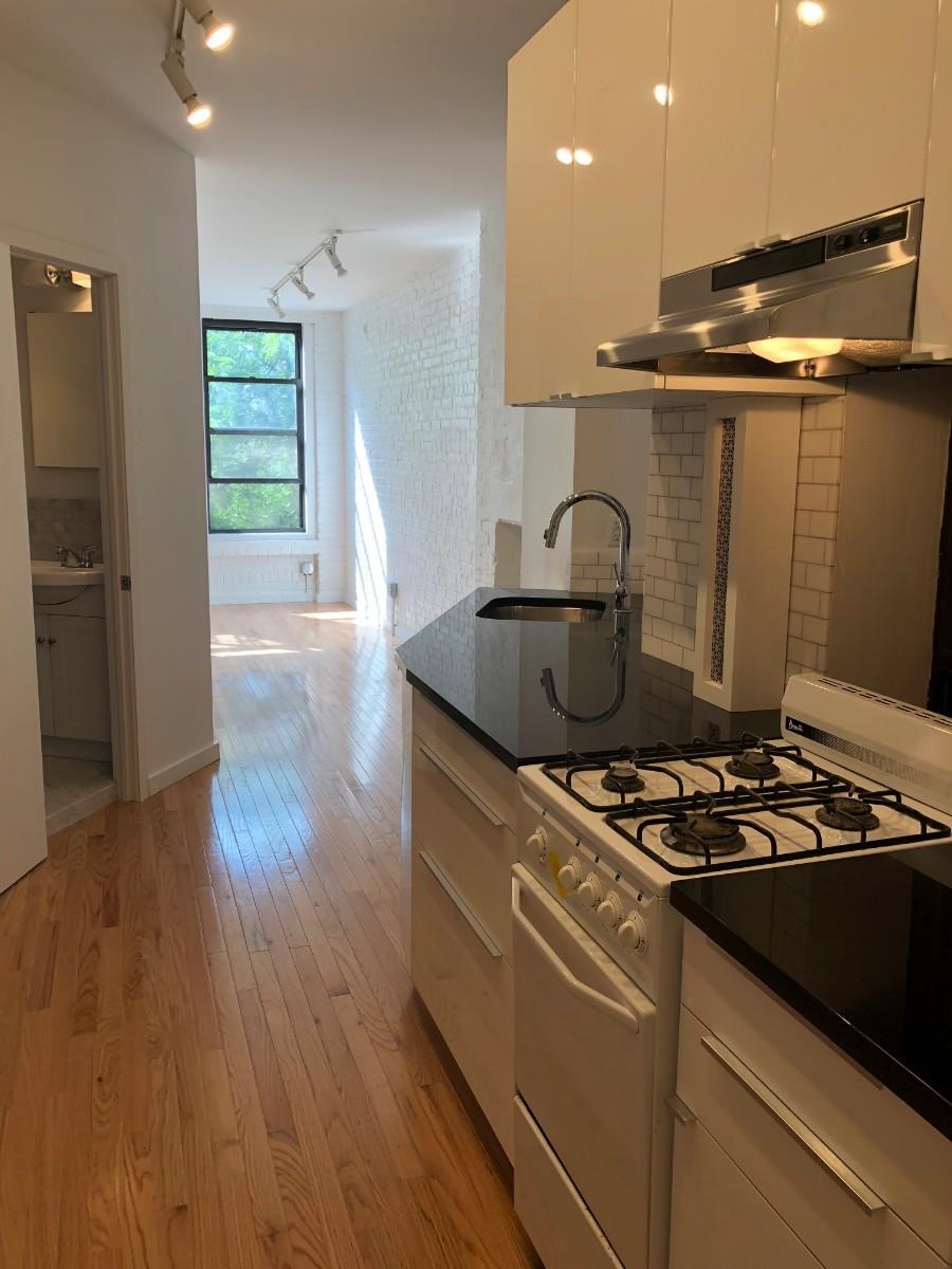 52 Macdougal St unit 4C, New York, NY 10012 - photo 1