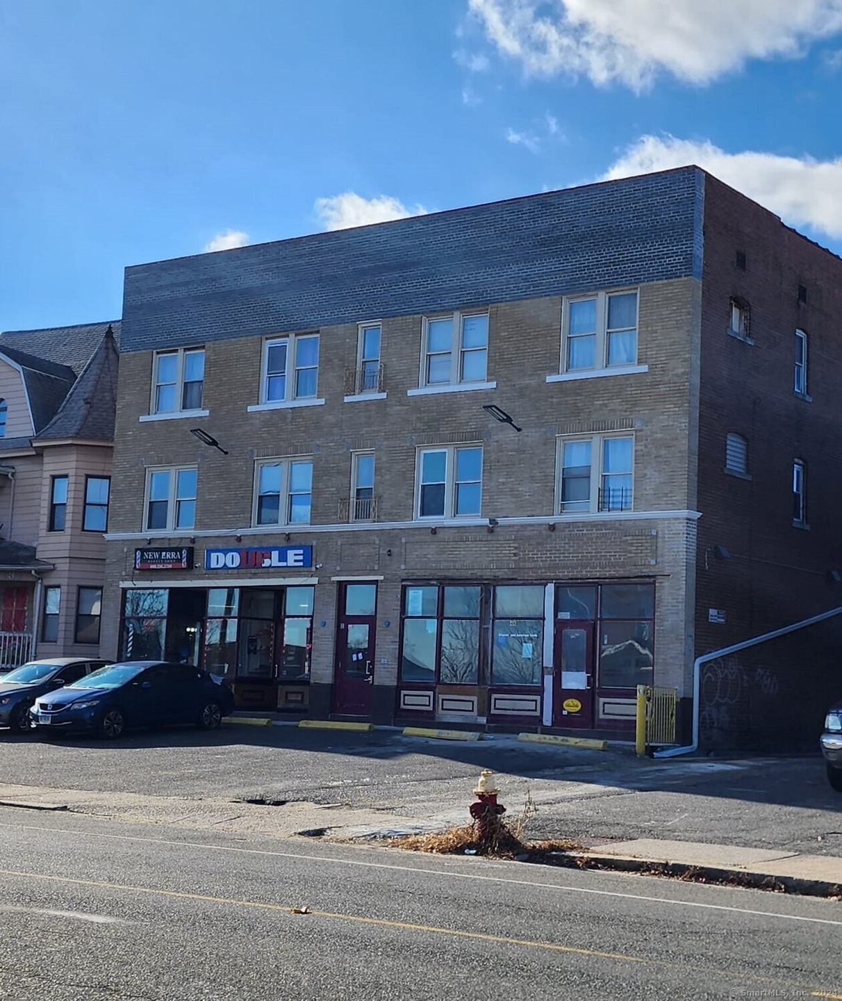 469 Wethersfield Ave unit C-4, Hartford, CT 06114 - photo 1