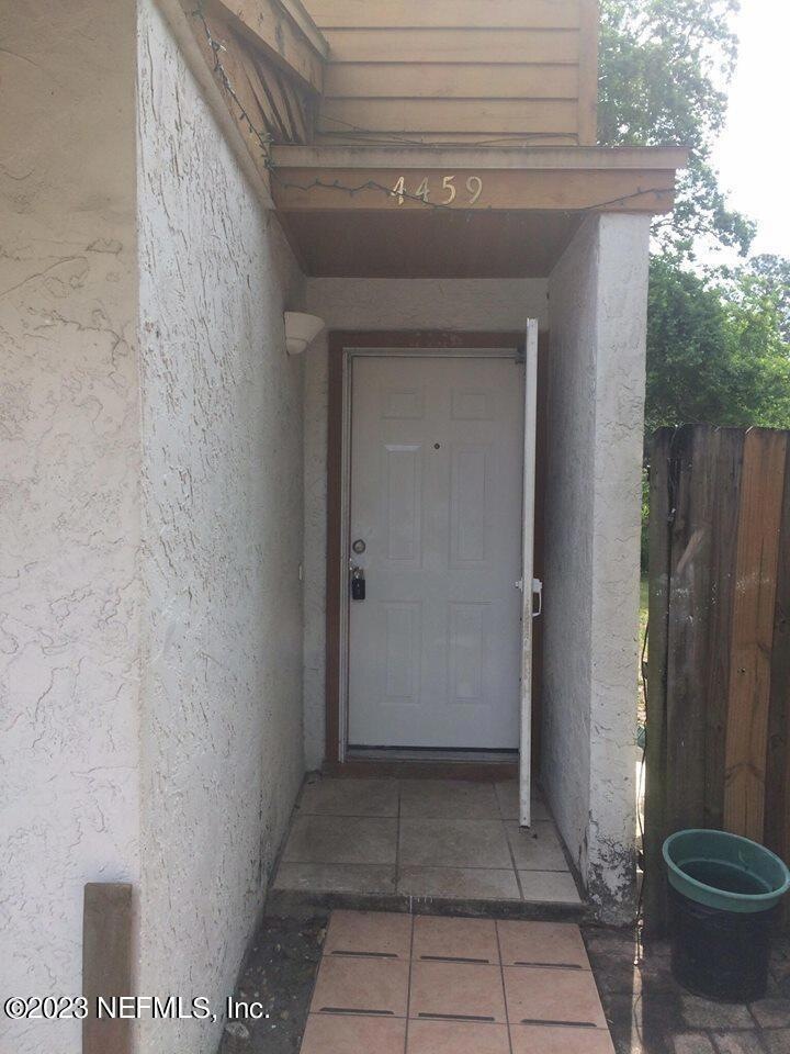 4459 Melissa Ct N, Jacksonville, FL 32210 - photo 1