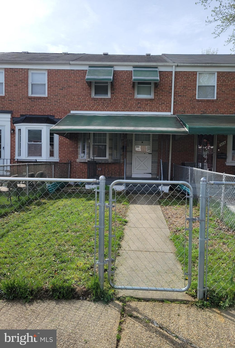 931 Middlesex Rd, Essex, MD 21221 - photo 1