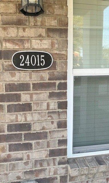 24015 Battelle Ave unit 29, Hazel Park, MI 48030 - photo 1