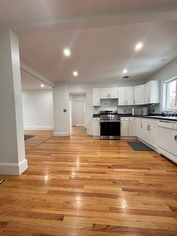 For Rent $4,400/month