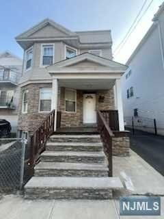 64 Tillinghast St, Newark, NJ 07108 - photo 1
