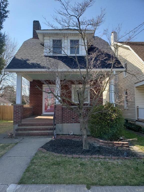 Detached Brick West Bethlehem home with 3BR, 1.5 B