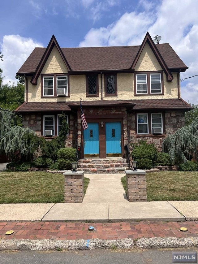 102 Mckinley Ave unit 2E, Dumont, NJ 07628 - photo 1