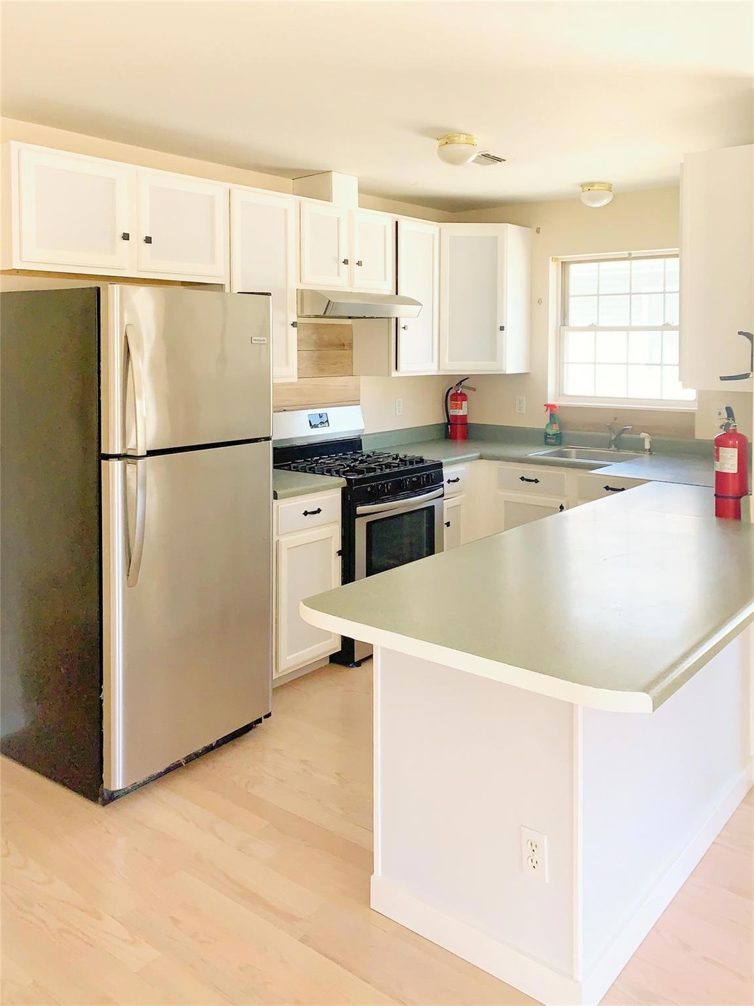 16 Blanchard St unit 2, Middletown, NY 10940 - photo 1