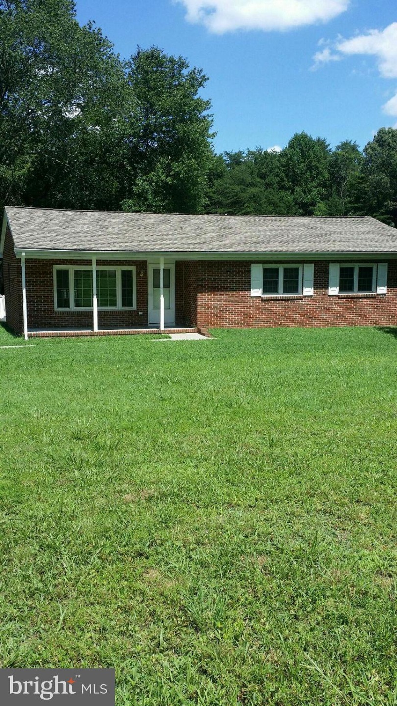 371 Goldmine Rd, Louisa, VA 23093 - photo 1
