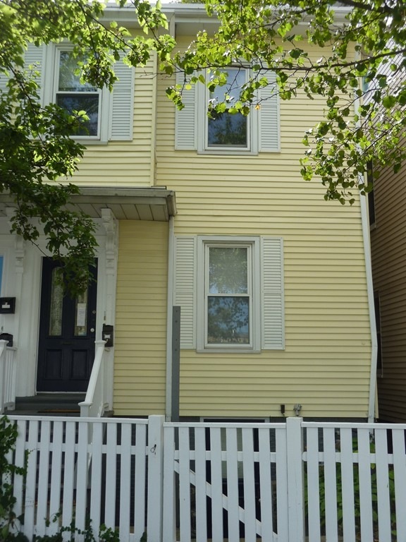 198 Hampshire St unit 2, Cambridge, MA 02139 - photo 1