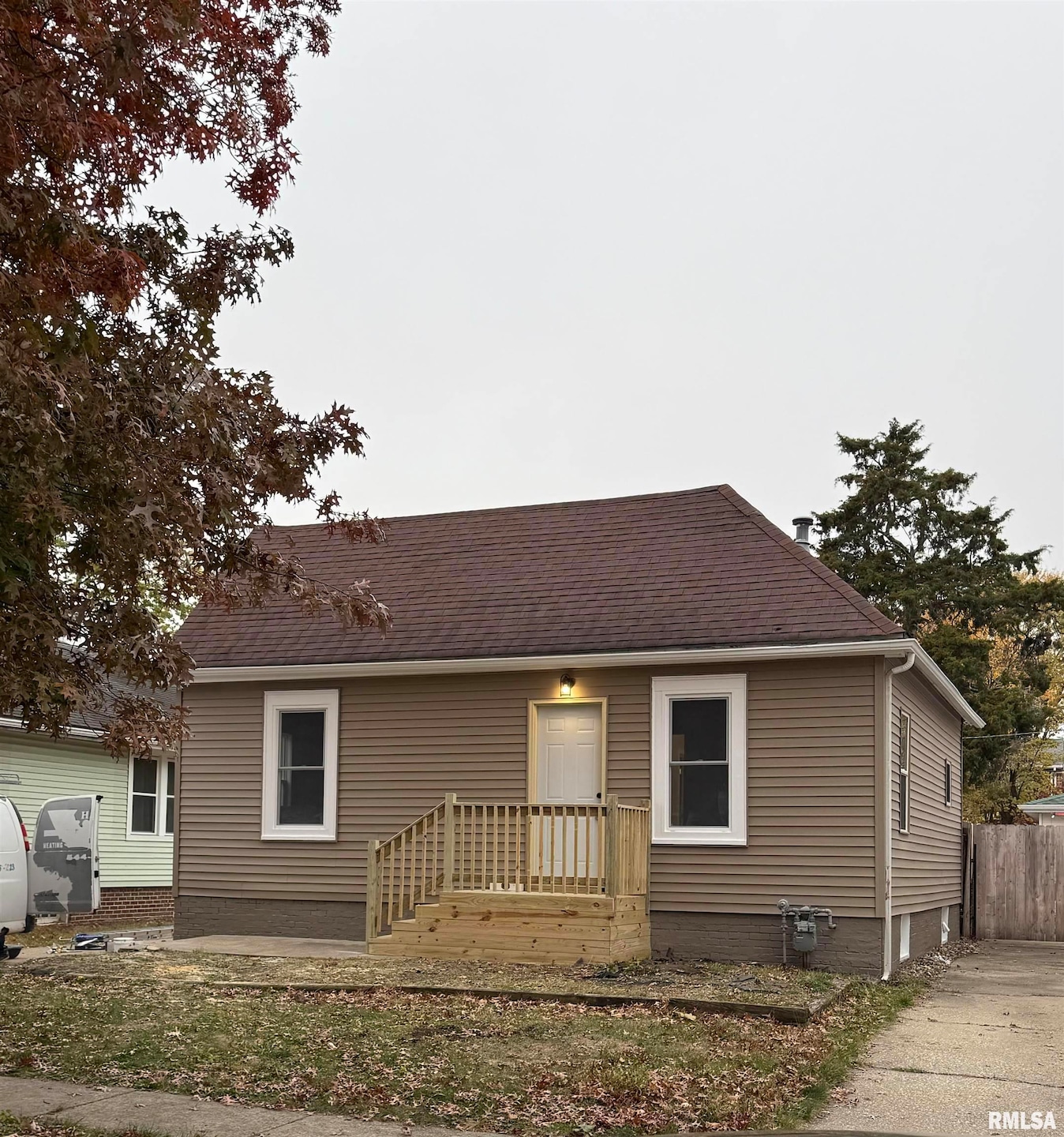 2009 S Pasfield St, Springfield, IL 62704 - photo 1