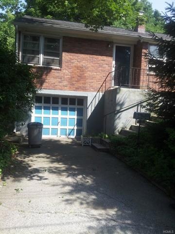 1720 Larch Ct, Peekskill, NY 10566 - photo 1