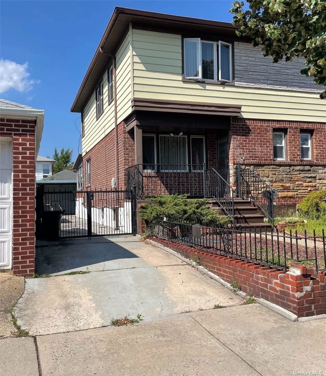 189-09 46th Rd, Flushing, NY 11358 - photo 1