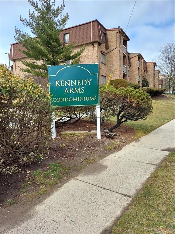 329 Kennedy Dr Unit 329, Spring Valley, NY 10977 For Sale